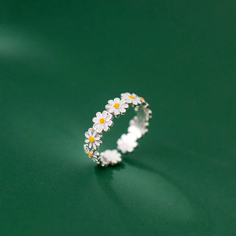 Bague en Forme de Marguerite en Argent