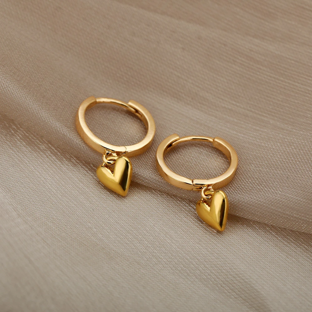 Boucles d'oreilles Minimaliste en Coeur en Or