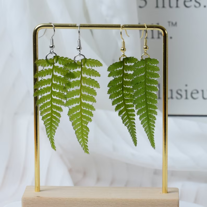 Boucles d'oreilles feuilles de fougère Vintage