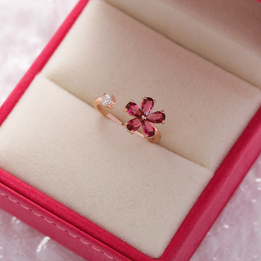 Bague Réglable Fleur en Cristal Rouge en Or