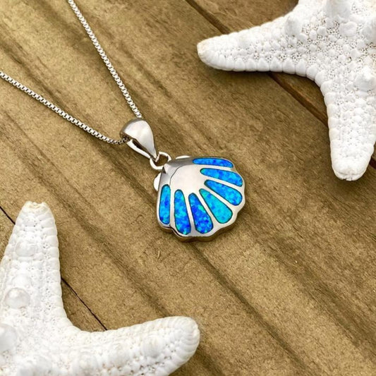 Collier en Argent avec Coquillage en Opale Bleue
