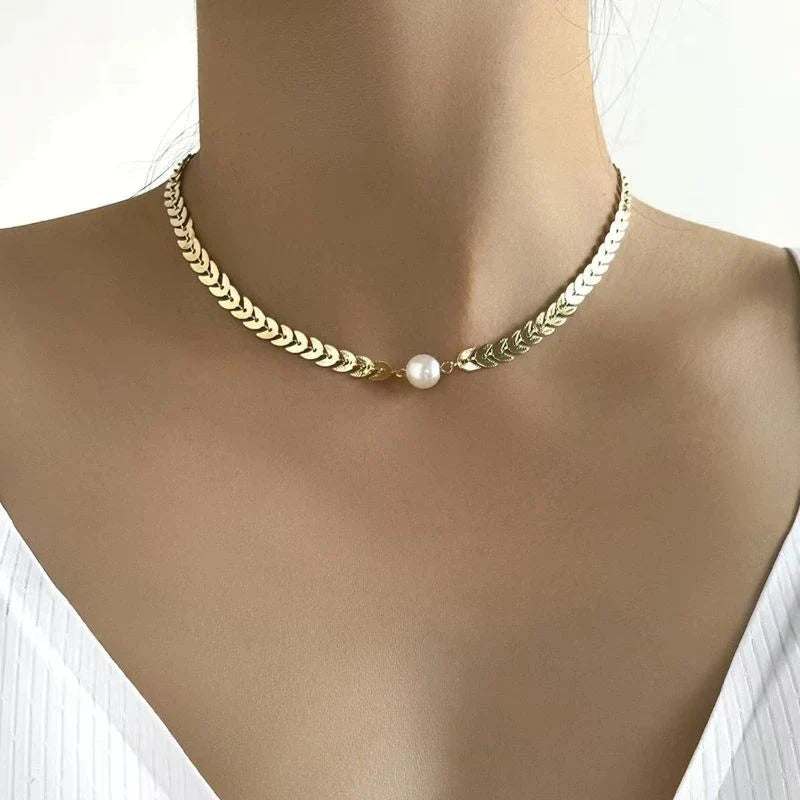 Collier de Perle Romaine en Or