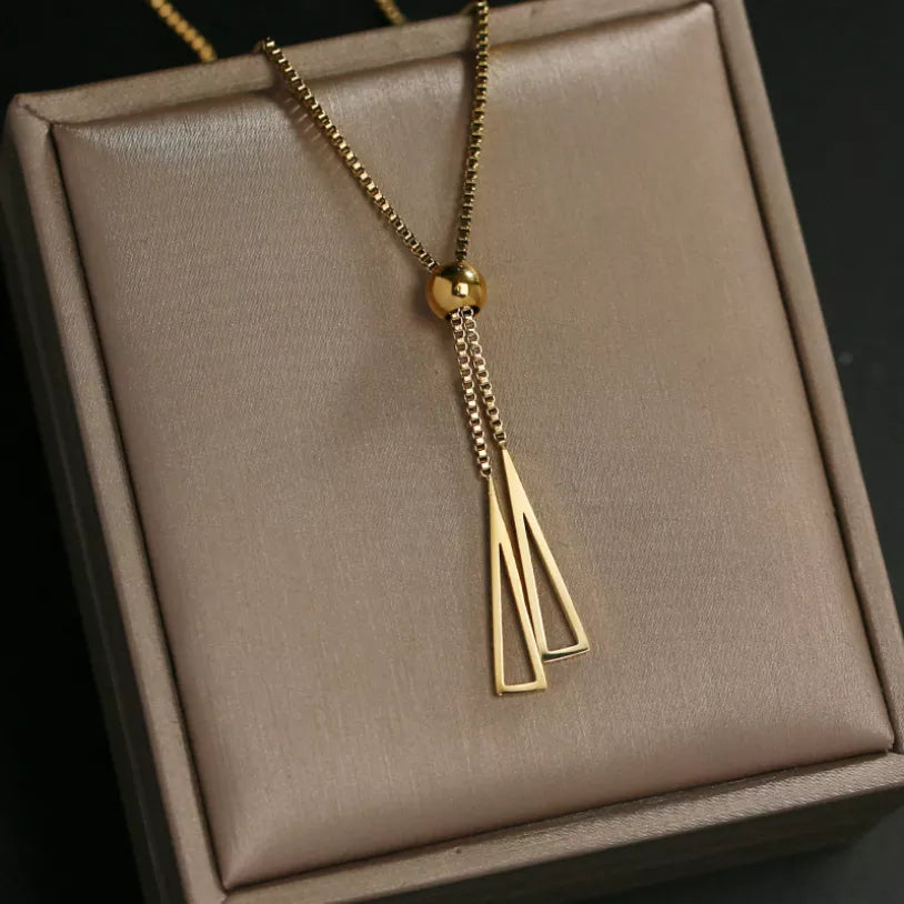 Collier à Pendentifs avec Glands en Or